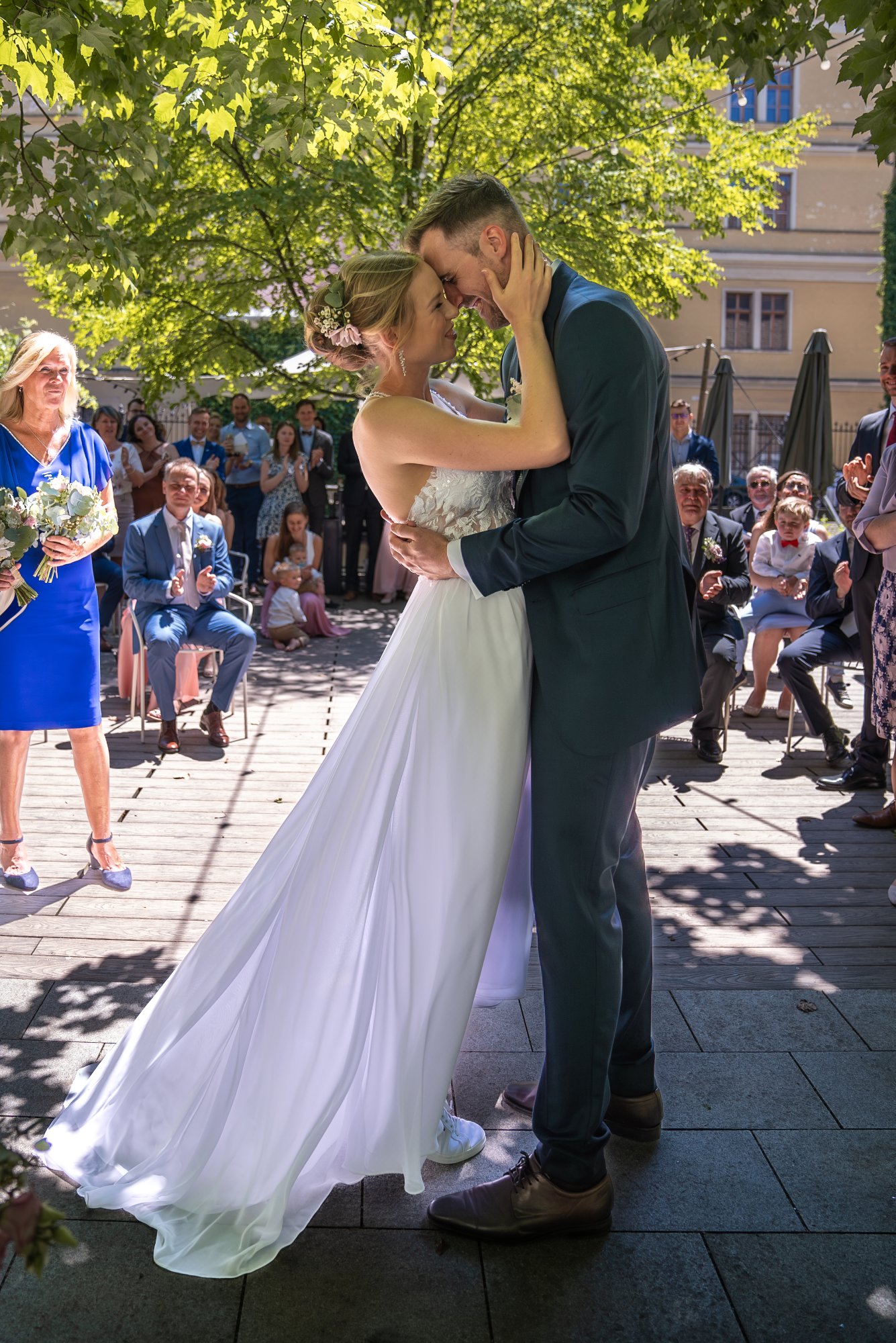Wedding ceremony first kiss documentary photographer Prague Czech Republic